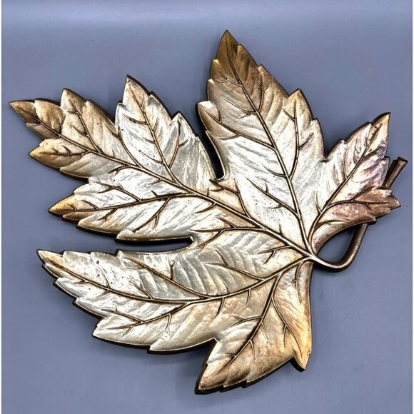 Vintage Syroco Maple Leaf Wall Decor Hanging Gold Tone Sculpture Curved 12" - Picture 1 of 5